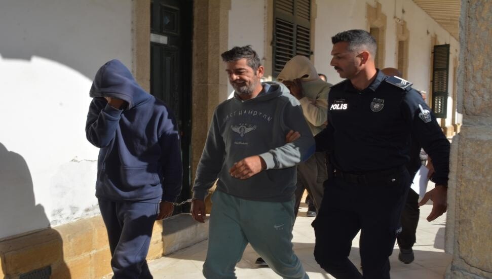 Alayköy’de hırsızlık: Zanlılar 'alkollüydük' diyerek savunma yaptı...