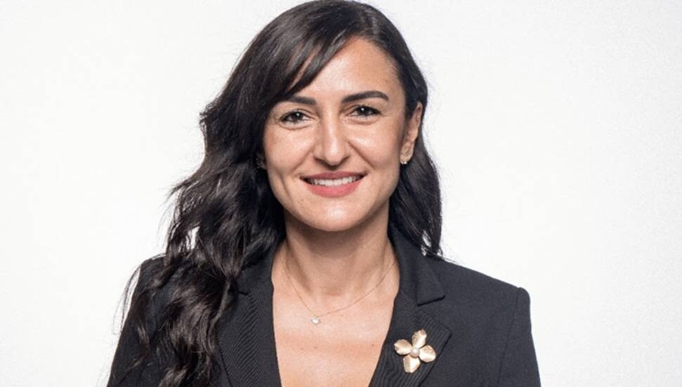 Jale Refik Rogers: Bu bürokratik sistem hasta olmayanları bile hasta eder