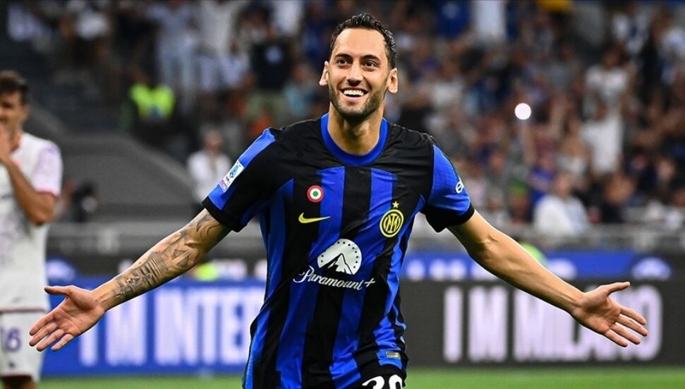 Hakan Çalhanoğlu, Inter'de kalmak istiyor