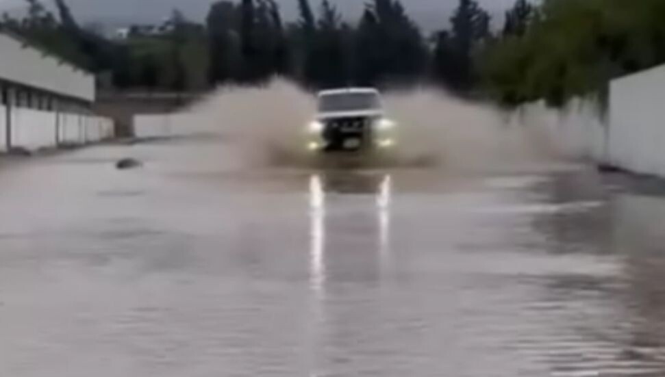 Lefke’de son durum: Barajdaki su seviyesi yükseldi, su baskını yaşandı, maç ertelendi