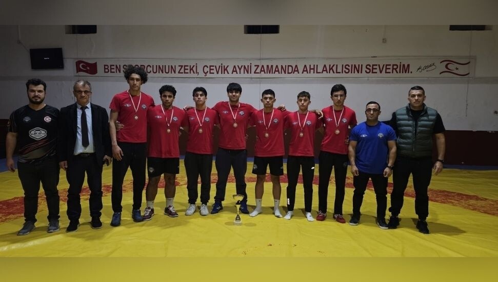 Ali Akyüz Anısına güreş turnuvası gerçekleşti: Şampiyon Lefkoşa Güreş İhtisas Kulübü