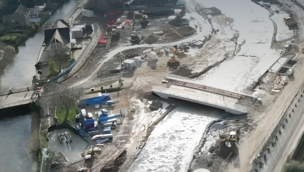 Bram fırtınasının İngiltere'ye vurması, ülkedeki altyapı yetersizliklerini gündeme getirdi