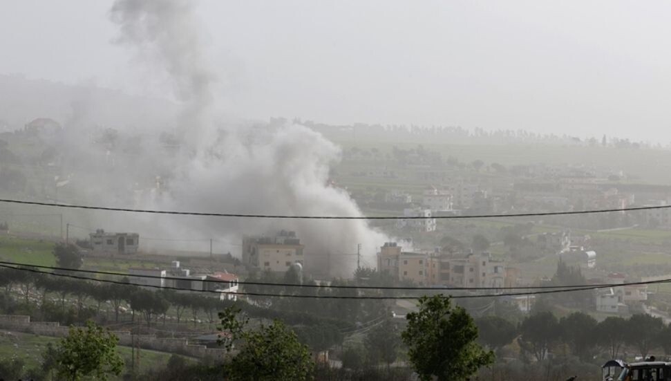 İddia: İsrail ordusu, Lübnan-Suriye sınırına kimyasal madde püskürtüyor