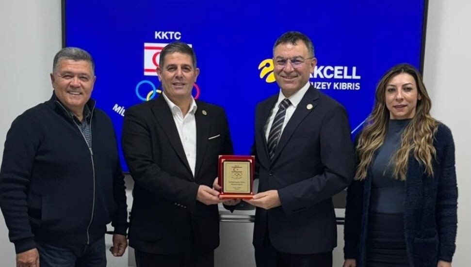Kuzey Kıbrıs Turkcell ile MOK arasında iletişim sponsorluğu anlaşması