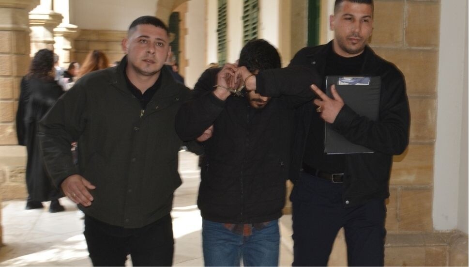 Lefkoşa'da cinsel istismar ve ölüm tehditi: Suçunu itiraf etti, 3 gün tutuklu kalacak
