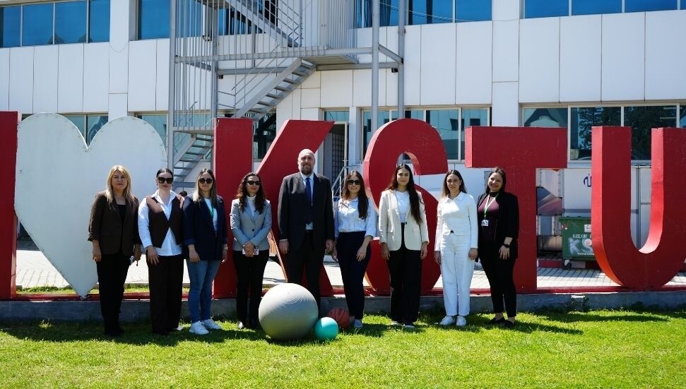Kıbrıs Sağlık ve Toplum Bilimleri Üniversitesi’nden Fizyoterapistler Günü etkinliği