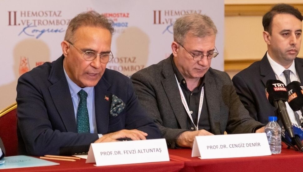 Uzmanlardan uyarı: Kan sulandırıcı ilaçlar mutlaka doktor kontrolünde kullanılmalı