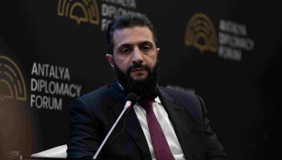 Suriye Cumhurbaşkanı  Şara: Suriye'nin herhangi bir çatışmada taraf olmamasına çabalıyoruz