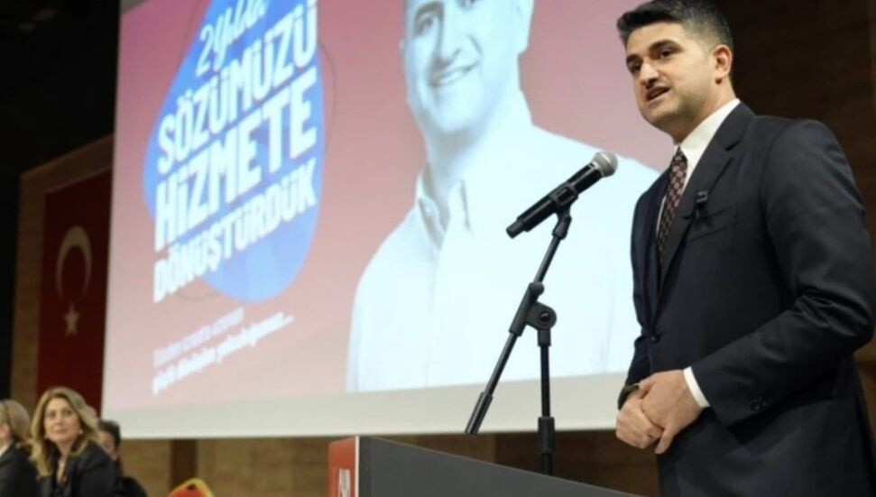 Türkiye'de Ataşehir Belediye Başkanı Onursal Adıgüzel tutuklandı