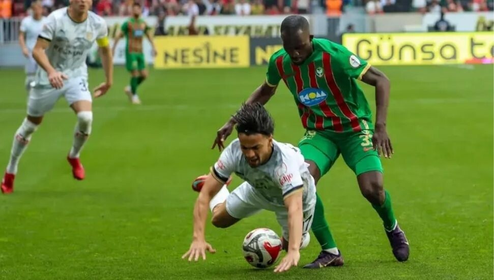Amed Spor ilk kez Süper Lig'e yükseldi
