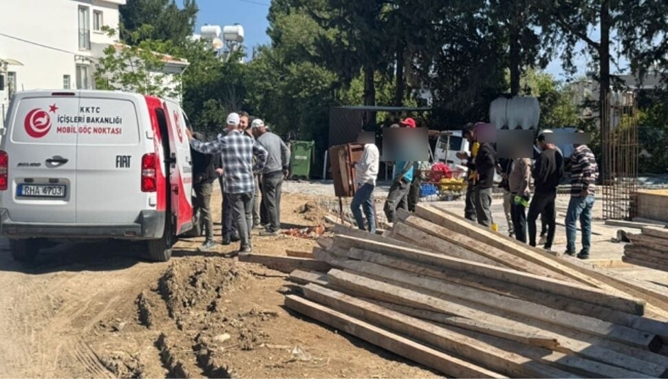 Düzensiz göç denetimi: 9 kişi için sınır dışı işlemi başlatıldı