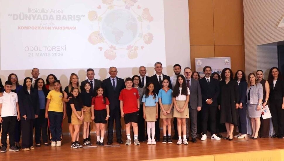 “Dünyada barış” kompozisyon yarışmasının ödülleri verildi