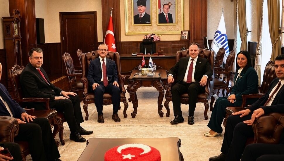 Ziya Öztürkler Malatya’da Kıbrıs sorunu konferansı verecek