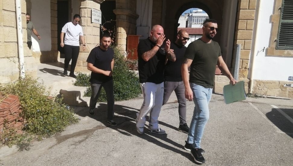 Lefkoşa'da aracında 120 gram uyuşturucu taşımakla itham edilen zanlı 8 gün daha tutuklu!