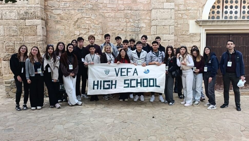 Kardeş Okul Projesi kapsamında Namık Kemal Lisesi, İstanbul Vefa Lisesi öğrencilerini ağırlıyor