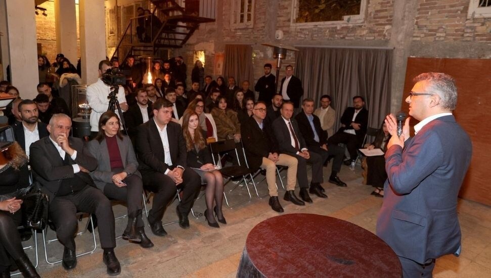 Erhürman, Gençlik Kongresi'nin lansmanına katıldı: "Gençler apolitiktir" ezberini bozuyorsunuz