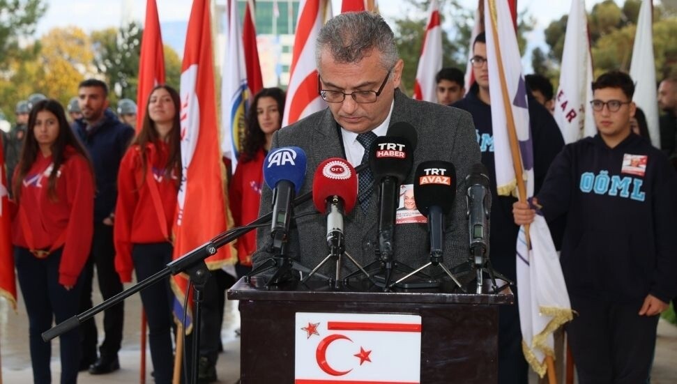 Denktaş'ın anma töreni: Yalnızca bir devlet adamını anmak için değil, bir adanmışlığı anmak için toplandık