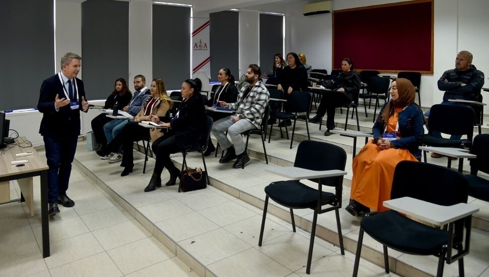 Öğretmenlere yönelik “Diksiyon Kış Okulu” Atatürk Öğretmen Akademisi’nde başladı