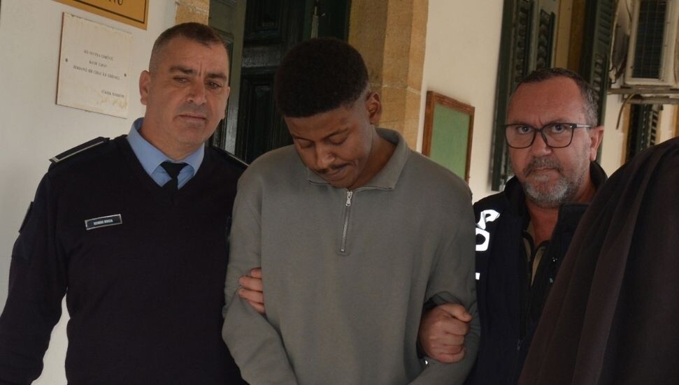 Yarım kilo uyuşturucu alıp, barındıran zanlı 1 yıl hapis cezasına çarptırıldı