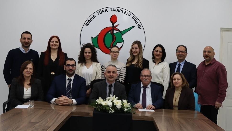 Tıp Haftası basın toplantısı: E-randevu sistemi birçok yurttaşı randevu alamaz hale getirdi