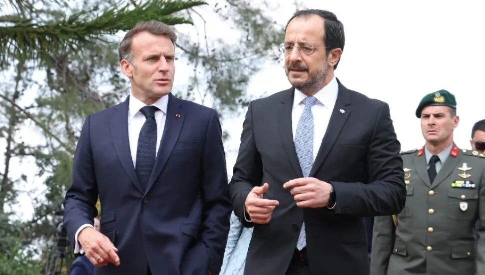 Emmanuel Macron ve Nikos Hristodulidis’ten savunma ve enerji alanında stratejik iş birliği mesajı