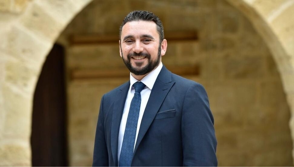 Tacan Reynar: Polis ve yargıç kılığına bürünen siyasetçiler toplumsal barışı yok ediyor