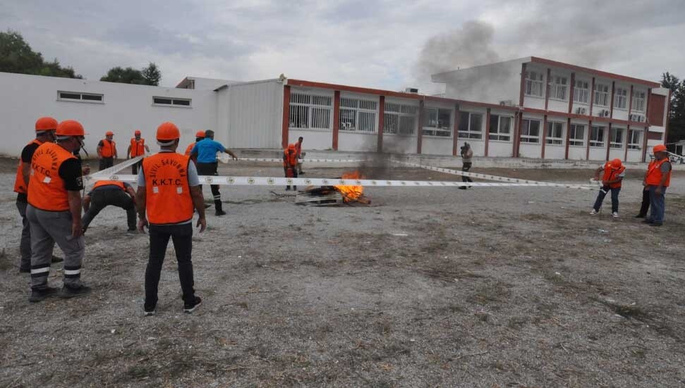Sivil Savunma Teşkilatı ve Değirmenlik- Akıncılar Belediyesi ortak tatbikat yaptı