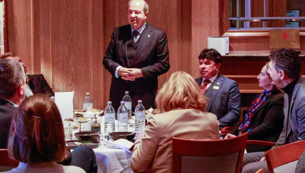 Cumhurbaşkanı Tatar, Berlin Rotary Club Dönem Başkanı Alexander Mock’u ziyaret etti