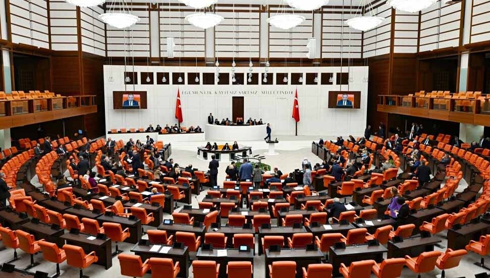 Kartalkaya Kayak Merkezi'ndeki otel yangınına ilişkin kurular komitenin süresi uzatıldı