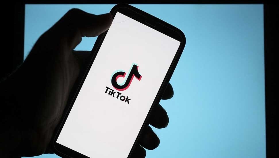 AB'den TikTok'a suçlama