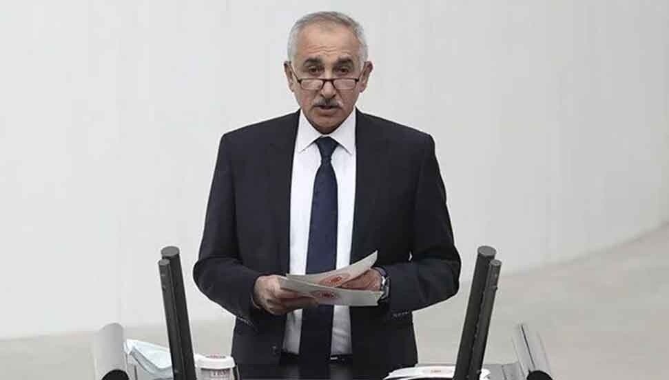 AK Parti Milletvekili Yakup Taş, enkaz altında hayatını kaybetti