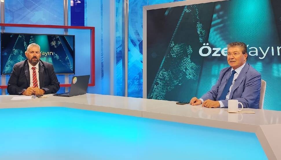 Ünal Üstel: İstikrarı sağlayarak zor günleri aştık