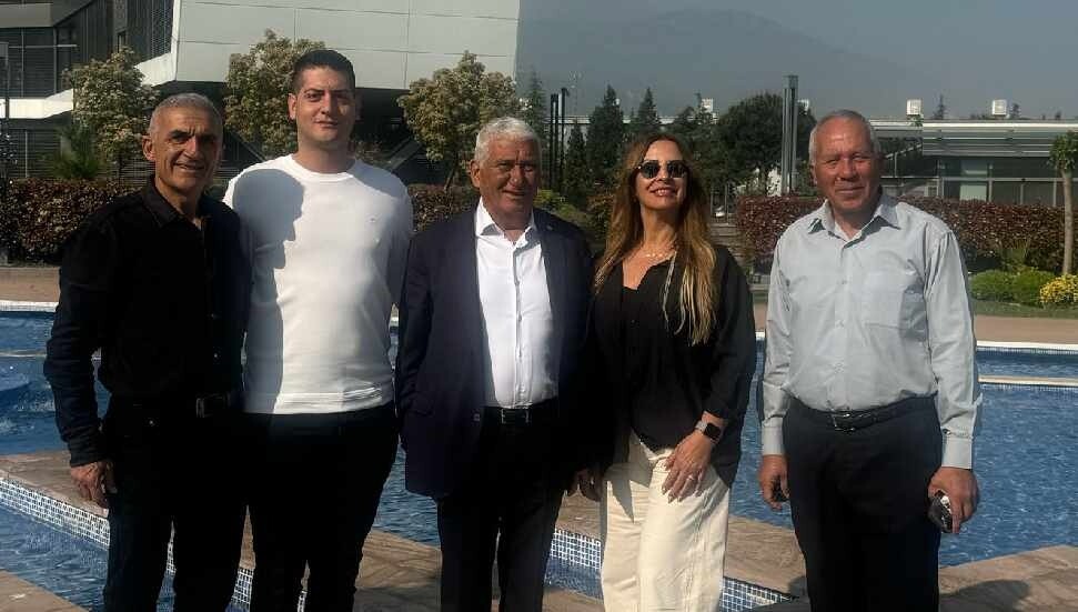 Güzelyurt Belediyesi'nden bir heyet Mesir Festivali’ne katılmak amacıyla Manisa’ya gitti