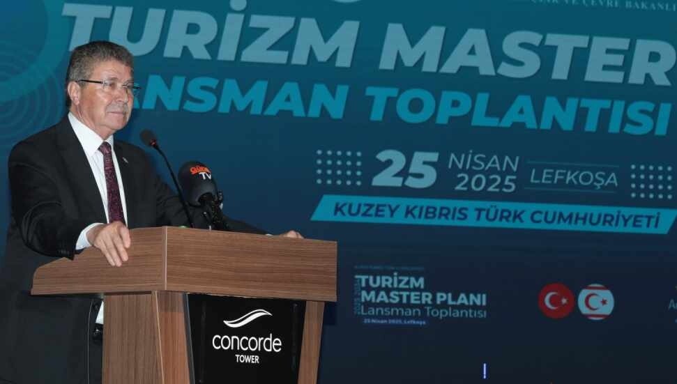 Ünal Üstel, Turizm Master Planı tanıtımında konuştu: Turizm bacasız sanayimizdir