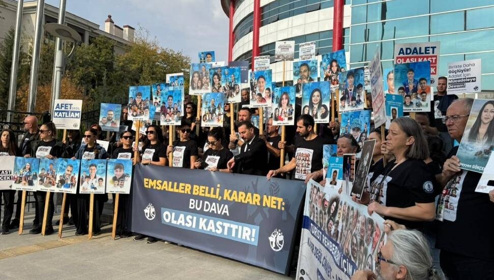 İsias Otel davası ertelendi, aileler isyan etti: Bu dava olası kastla sonuçlanacak!