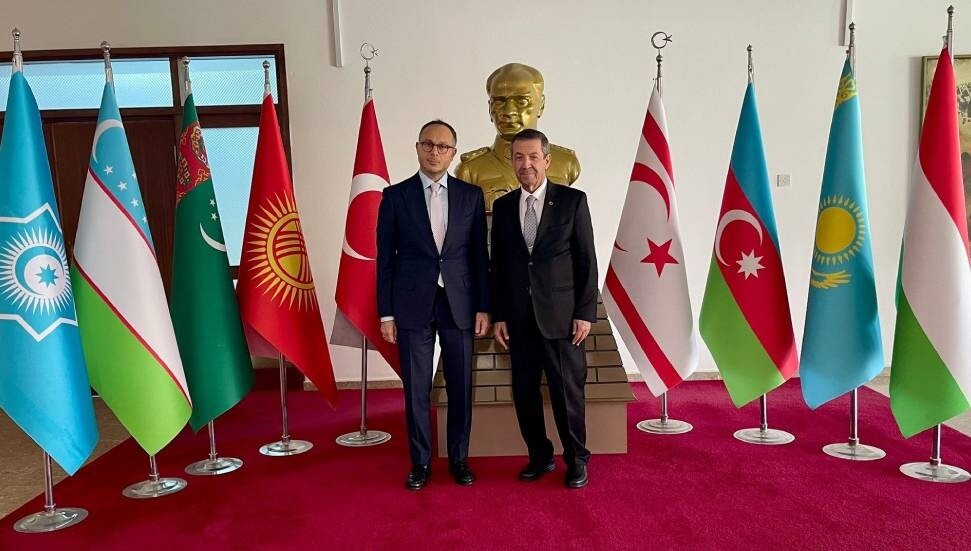 Ertuğruloğlu, Ramil Hasan'ı kabul etti: KKTC ile Türk dünyası arasındaki ilişkilerin her alanda gelişmesini hedefliyoruz