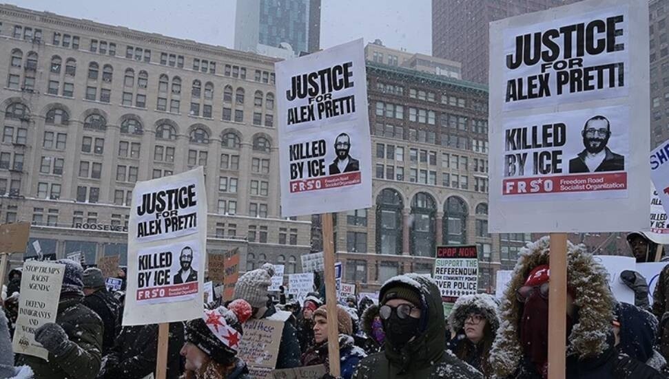 ABD'de Alex Pretti'nin ölümüne yol açan iki ICE ajanının kimlikleri tespit edildi