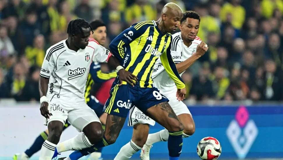 Gol, 90+11'de geldi. Fenerbahçe, Beşiktaş'ı mağlup etti