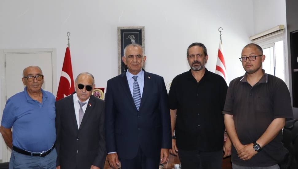Çavuşoğlu, Engelliler Federasyonu heyetini kabul etti: Desteklerimizi sürdürmeye devam edeceğiz