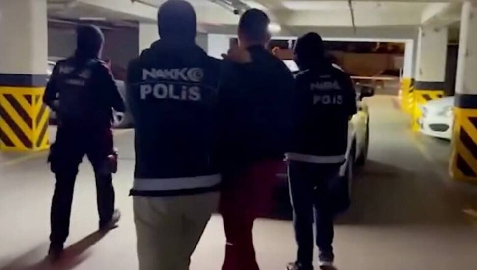 Kırmızı bültenle aranan Hollandalı zanlı İstanbul'da operasyonla yakalandı