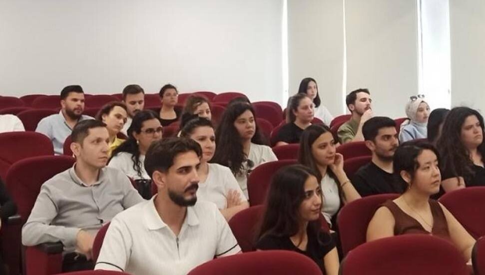 DAÜ öğrencilerine Almanya’da kariyer bilgilendirmesi
