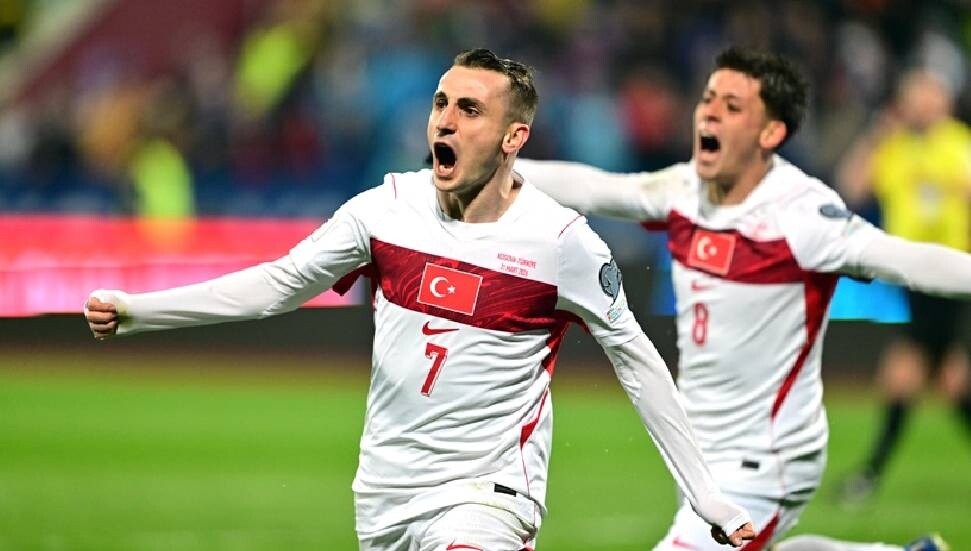 Türkiye 24 yıl aradan sonra Dünya Kupası'nda