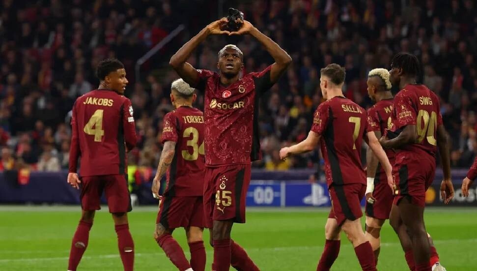 Amsterdam'da Osimhen'in gecesi: Galatasaray'dan tarihi zafer
