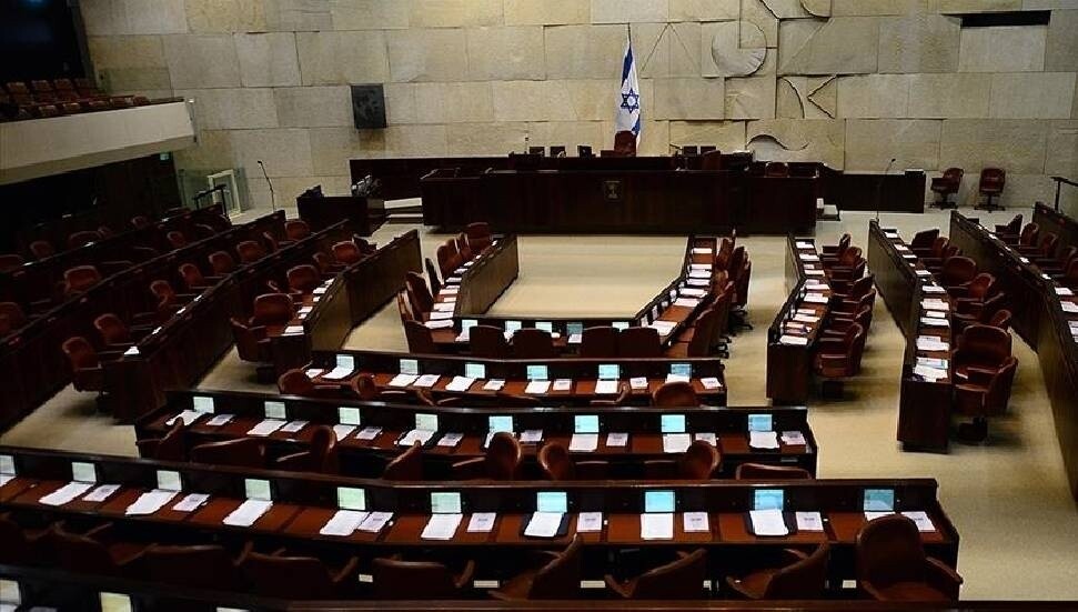 İsrail'in Gazze'de 19 bin çocuğu öldürdüğünü söyleyen milletvekili Knesset kürsüsünden uzaklaştırıldı