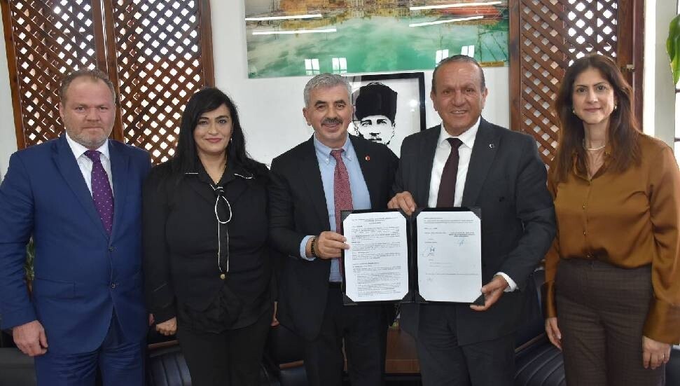 Deprem farkındalığı için iş birliği: 18 istasyona destek, okullara eğitim