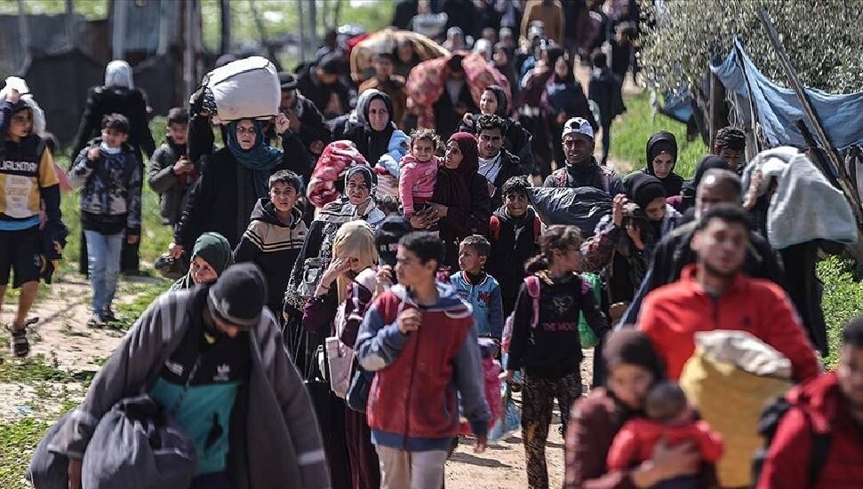 İsrail Gazze Şeridi'ne son 24 saatte düzenlediği saldırılarda 148 Filistinliyi öldürdü