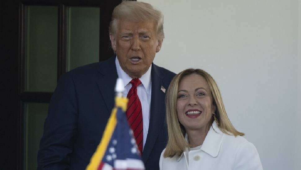 İtalyan basını: Meloni ve Trump arasında bir "açıklığa kavuşturma" görüşmesi yapıldı