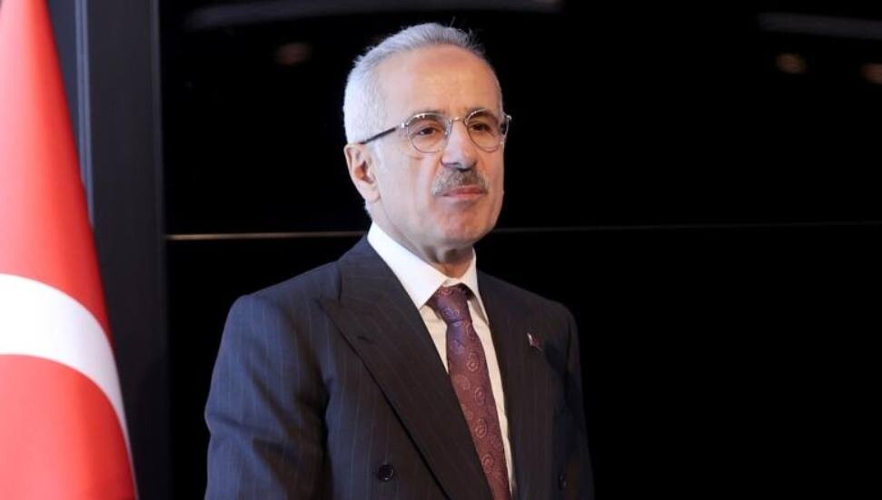 Türkiye Ulaştırma ve Altyapı Bakanı Abdulkadir Uraloğlu: Depremde aramaların yüzde 25'i karşılanamadı