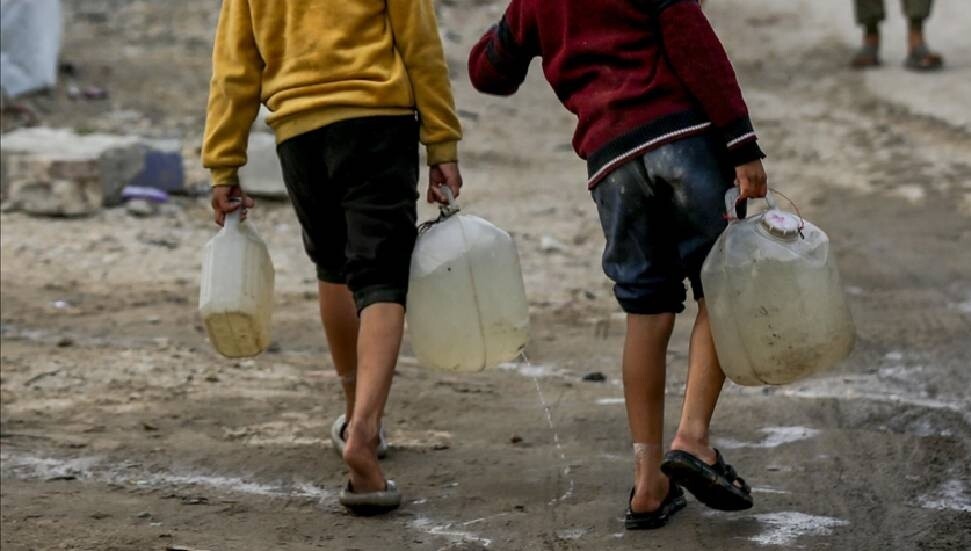 Dünyada 2,2 milyar insan sağlıklı içme suyuna erişemiyor