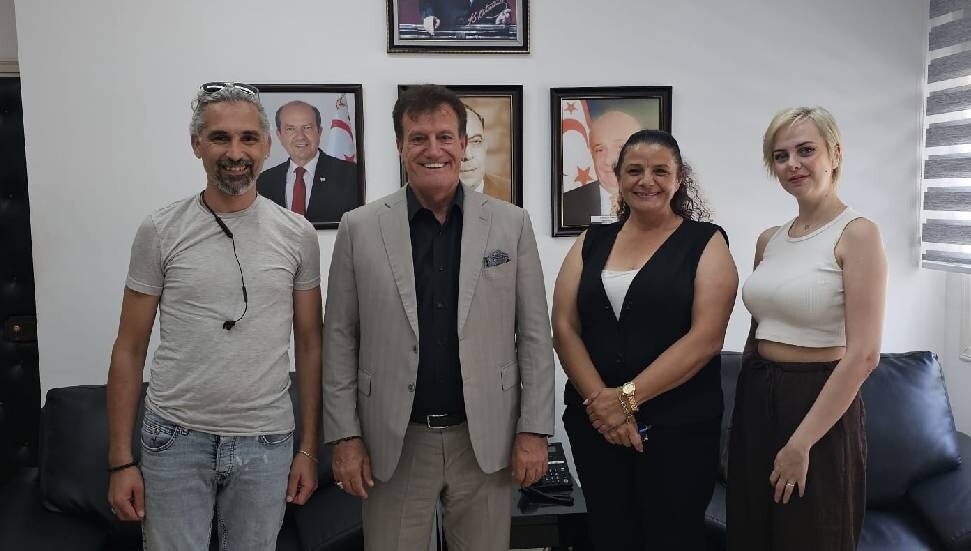 Erhan Arıklı, Lefke Uluslarası Folklor ve Dans Festivali’ne destek verdi